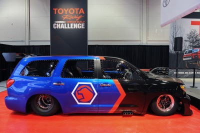 toyota-sequoia-dragquoia-family-dragster.jpg