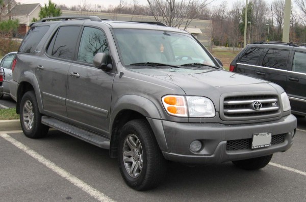 2007 Toyota Sequoia.jpg