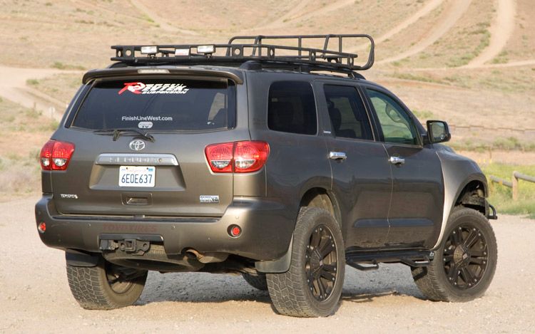 163_0908_03z+finishLineWest_2009_toyota_sequoia+rear_view.jpg